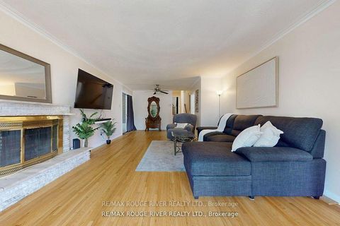 Photo 6 at 18 Darlingside Drive, West Hill, Toronto