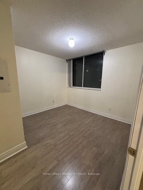 Photo 5 at 320 - 15 Northtown Way, Willowdale East, Toronto