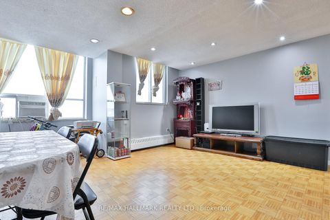 Photo 5 at 1214 - 50 Lotherton Pathway, Glen Park, Toronto