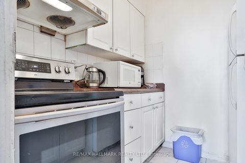 Photo 10 at 1214 - 50 Lotherton Pathway, Glen Park, Toronto