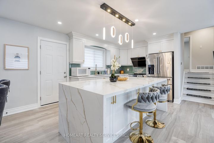 Photo 7 at 2 Lesgay Crescent, Don Valley Village, Toronto