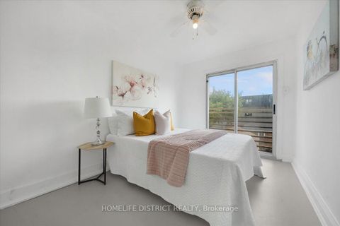 Photo 15 at 2055 Eglinton Avenue W, Fairbank, Toronto