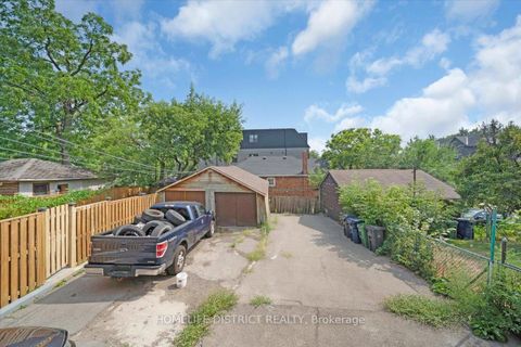 Photo 36 at 2055 Eglinton Avenue W, Fairbank, Toronto
