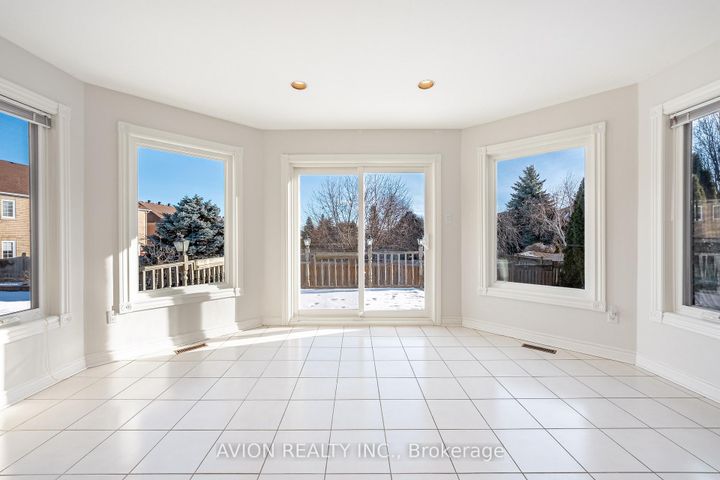 Photo 12 at 103 Spadina Road, Bayview Hill, Richmond Hill