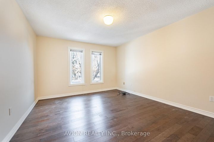 Photo 26 at 103 Spadina Road, Bayview Hill, Richmond Hill