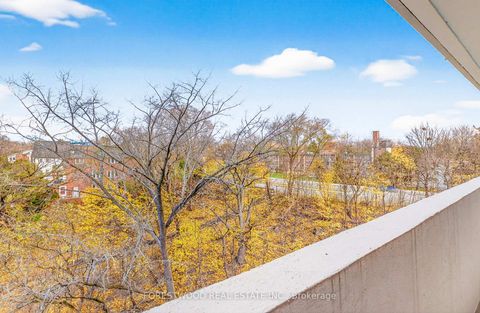 Photo 27 at 903 - 65 Southport Street, Swansea, Toronto