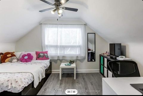 Photo 9 at 5290 Lawrence Avenue E, Centennial Scarborough, Toronto