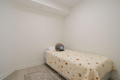 Photo 10 at 1723 - 70 Princess Street, Moss Park, Toronto