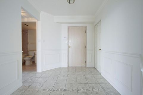 Photo 4 at 713 - 20 Guildwood Parkway, Guildwood, Toronto