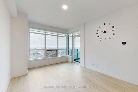 Photo 15 at 3010 - 30 Upper Mall Way, Brownridge, Vaughan