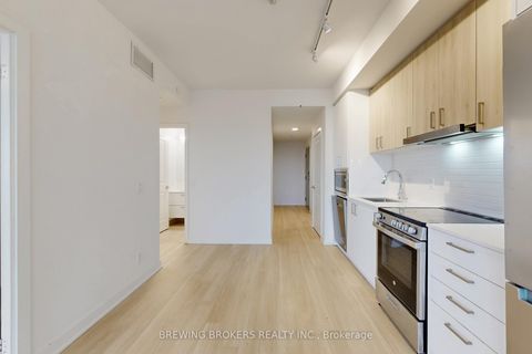 Photo 19 at 3010 - 30 Upper Mall Way, Brownridge, Vaughan