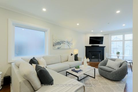 Photo 8 at 14 Wendover Road, Kingsway South, Toronto