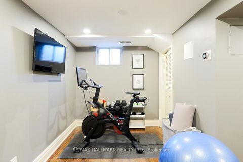 Photo 27 at 14 Wendover Road, Kingsway South, Toronto