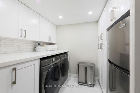 Photo 29 at 14 Wendover Road, Kingsway South, Toronto