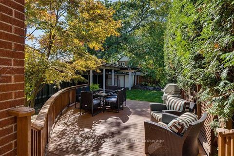 Photo 31 at 14 Wendover Road, Kingsway South, Toronto