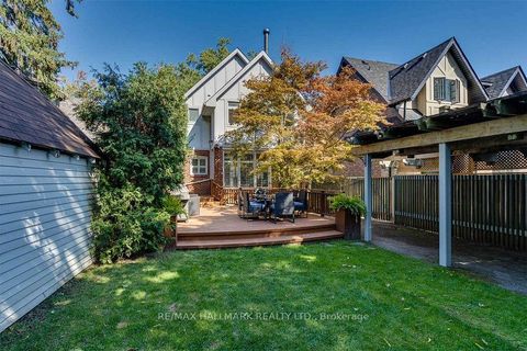 Photo 32 at 14 Wendover Road, Kingsway South, Toronto