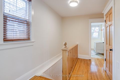 Photo 17 at 33 Ladykirk Avenue, Woodbine Corridor, Toronto