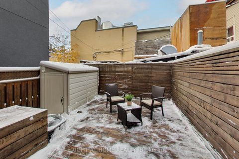 Photo 27 at 68A Oxford Street, Chinatown, Toronto