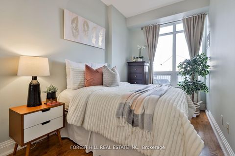 Photo 15 at 1006 - 99 Avenue Road, Annex, Toronto