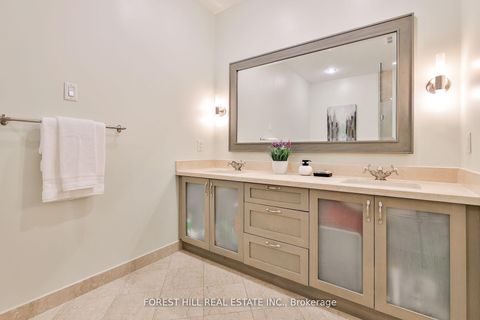 Photo 21 at 1006 - 99 Avenue Road, Annex, Toronto