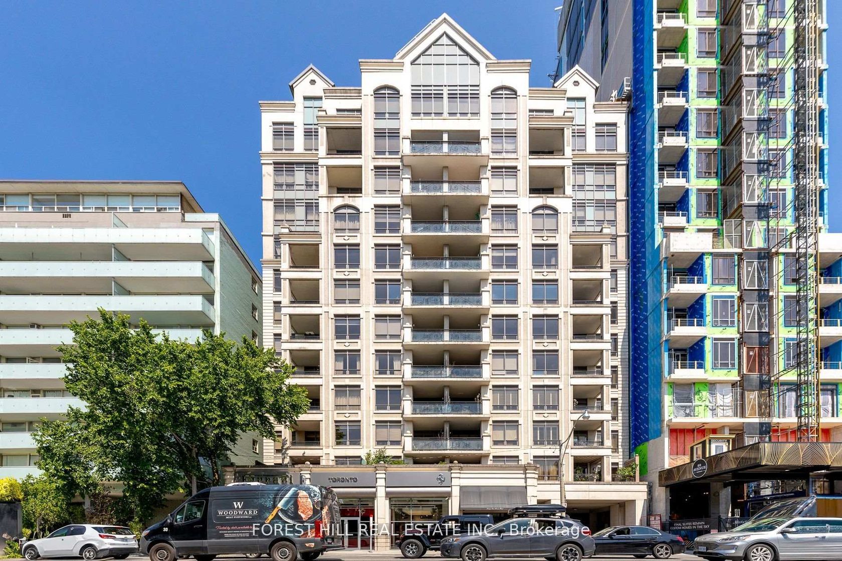 1006 - 99 Avenue Road, Annex, Toronto 