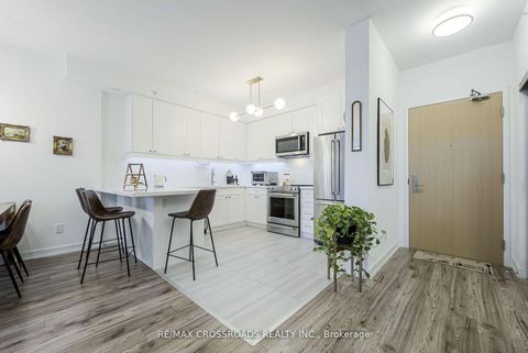 Photo 9 at TPH10 - 621 Sheppard Avenue E, Bayview Village, Toronto