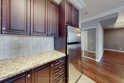 Photo 6 at 1601 - 9245 Jane Street, Maple, Vaughan