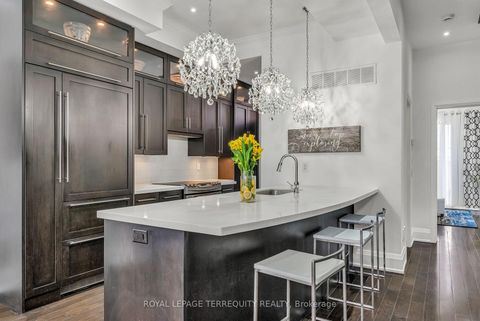 Photo 5 at 285 Lisgar Street, Little Portugal, Toronto