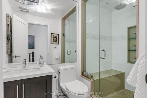 Photo 12 at 285 Lisgar Street, Little Portugal, Toronto