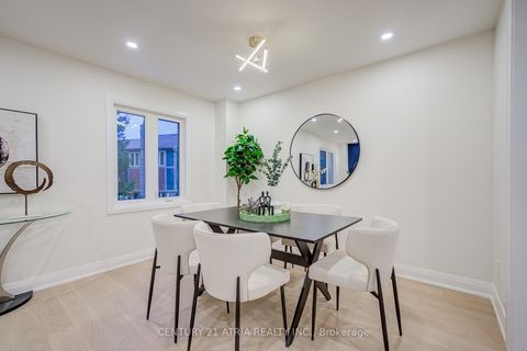 Photo 8 at 10 - 590 Sandhurst Circle, Agincourt North, Toronto