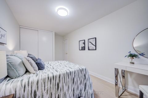 Photo 20 at 10 - 590 Sandhurst Circle, Agincourt North, Toronto