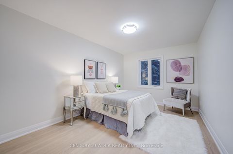 Photo 21 at 10 - 590 Sandhurst Circle, Agincourt North, Toronto