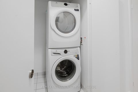 Photo 18 at 3609 - 55 ANN O'REILLY Road, Henry Farm, Toronto