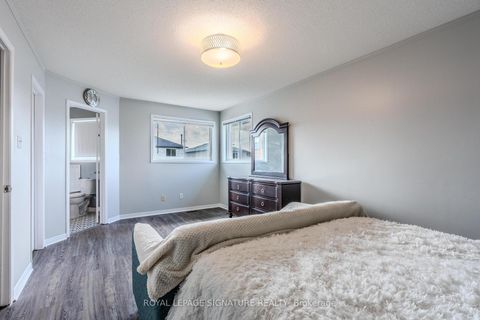 Photo 19 at 341 Livingstone Street, Northwest, Barrie