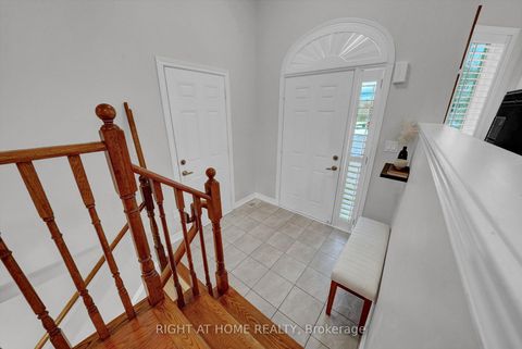 Photo 3 at 1645 Whitestone Drive, Samac, Oshawa