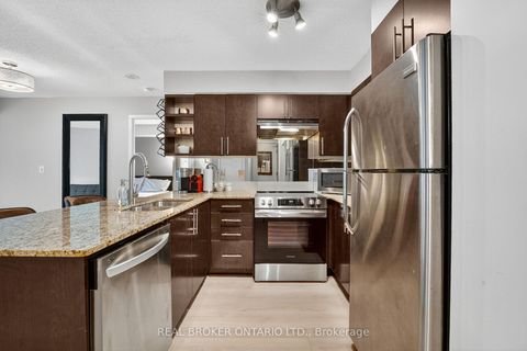 Photo 3 at 409 - 96 St Patrick Street, Chinatown, Toronto