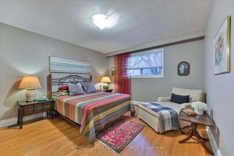 Photo 18 at 55 Banstock Drive, Steeles, Toronto