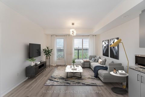 Photo 4 at 22 - 39 John Perkins Bull Drive, CFB, Toronto