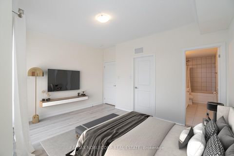Photo 15 at 22 - 39 John Perkins Bull Drive, CFB, Toronto