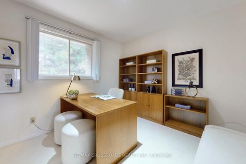 Photo 26 at 8 Orchid Court, Windfields, Toronto