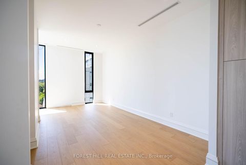 Photo 16 at 6A - 2010 Bathurst Street, Cedarvale, Toronto