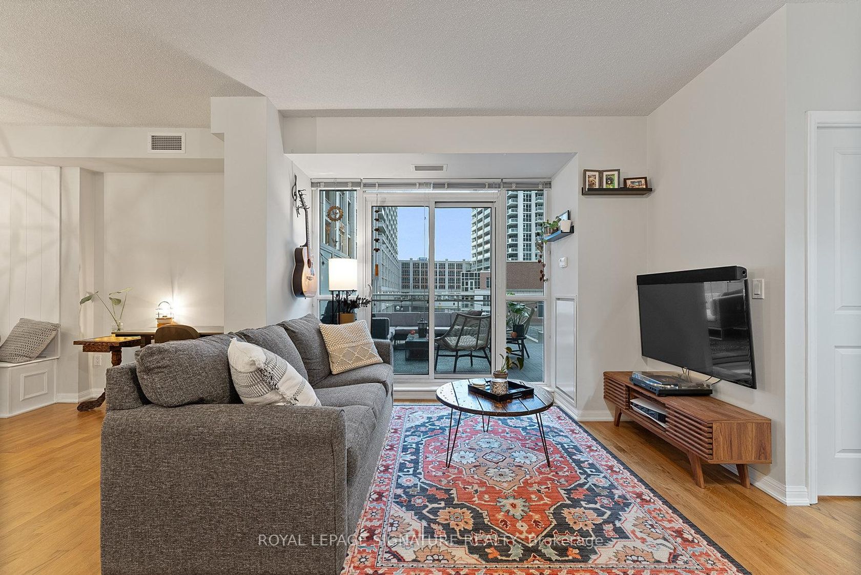 316 - 628 Fleet Street, Niagara, Toronto 