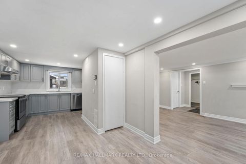 Photo 9 at 41 Shirlea Boulevard, Keswick South, Georgina