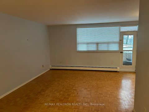 Photo 7 at 207 - 67 Richmond Street, Mill Pond, Richmond Hill