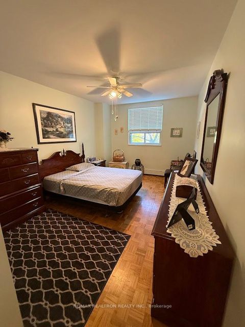 Photo 19 at 207 - 67 Richmond Street, Mill Pond, Richmond Hill