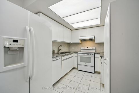 Photo 14 at 2002 - 215 Wynford Drive, Flemingdon Park, Toronto