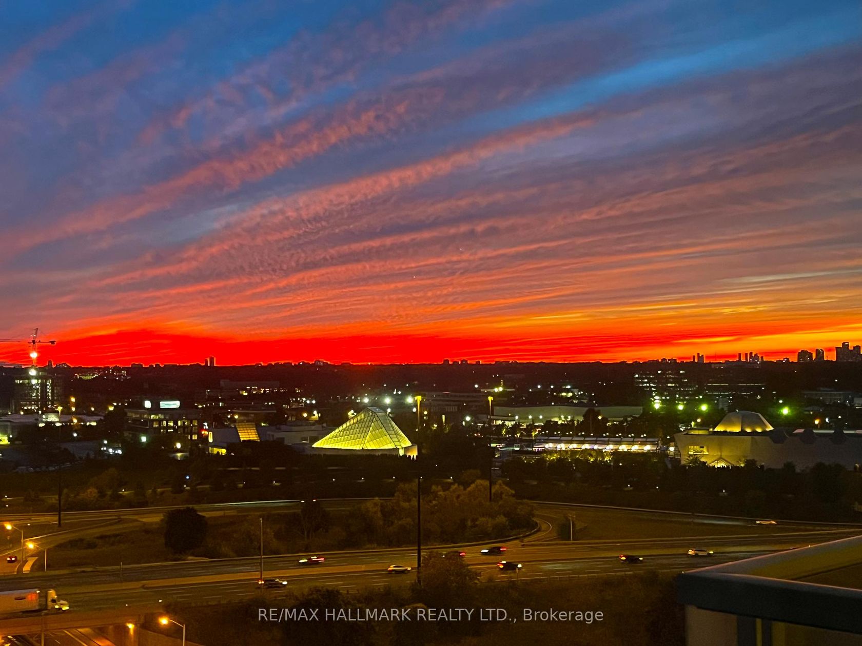 2002 - 215 Wynford Drive, Flemingdon Park, Toronto 