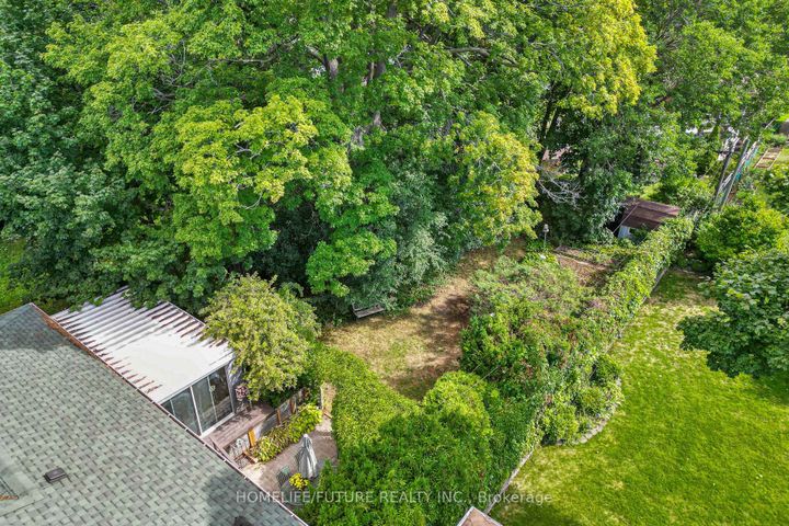 Photo 26 at 5 Landfair Crescent, Woburn, Toronto