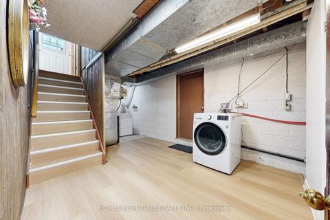 Photo 17 at 5 Landfair Crescent, Woburn, Toronto