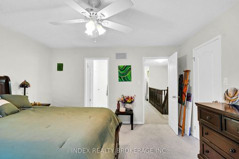 Photo 20 at 806 Mccue Drive, Taunton, Oshawa